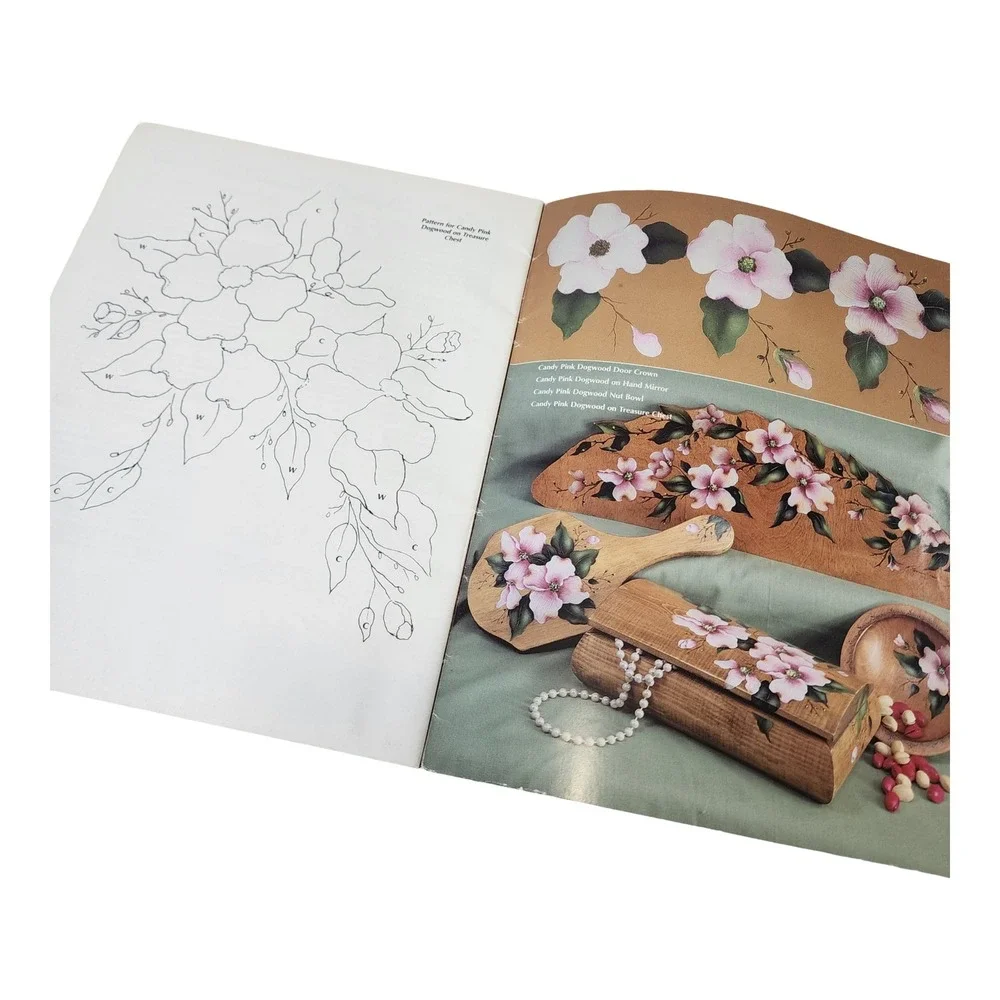 Arlene Newman The‎ Crowning Touch Door Crowns Accessories Painting Pattern Book